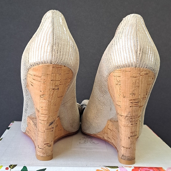 Betsey Johnson Silver Cork Cut Out Heels 8.5 Y2K Streetwear Glitter Party Wedges - Picture 6 of 13